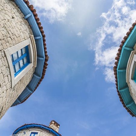 Alacati Degirmen Hotel Exteriör bild