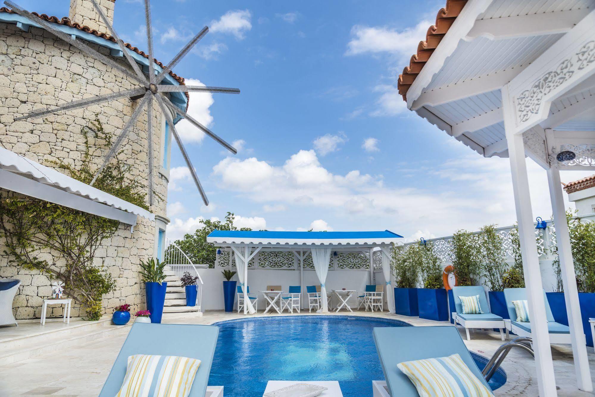 Alacati Degirmen Hotel Exteriör bild